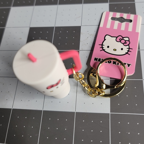 HELLO KITTY STANLEY CUP KEYCHAIN HK1 - Picture 2 of 4